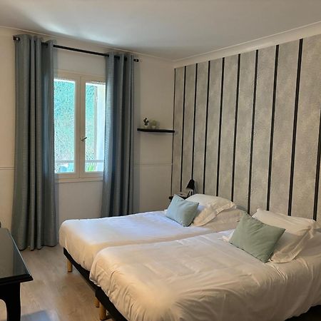 Logis Hotel La Sommellerie Шатонёф-дю-Пап Экстерьер фото