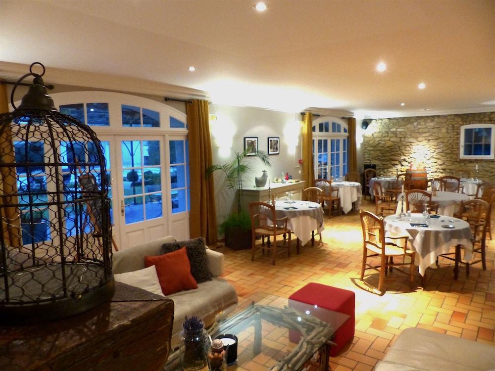 Logis Hotel La Sommellerie Шатонёф-дю-Пап Экстерьер фото