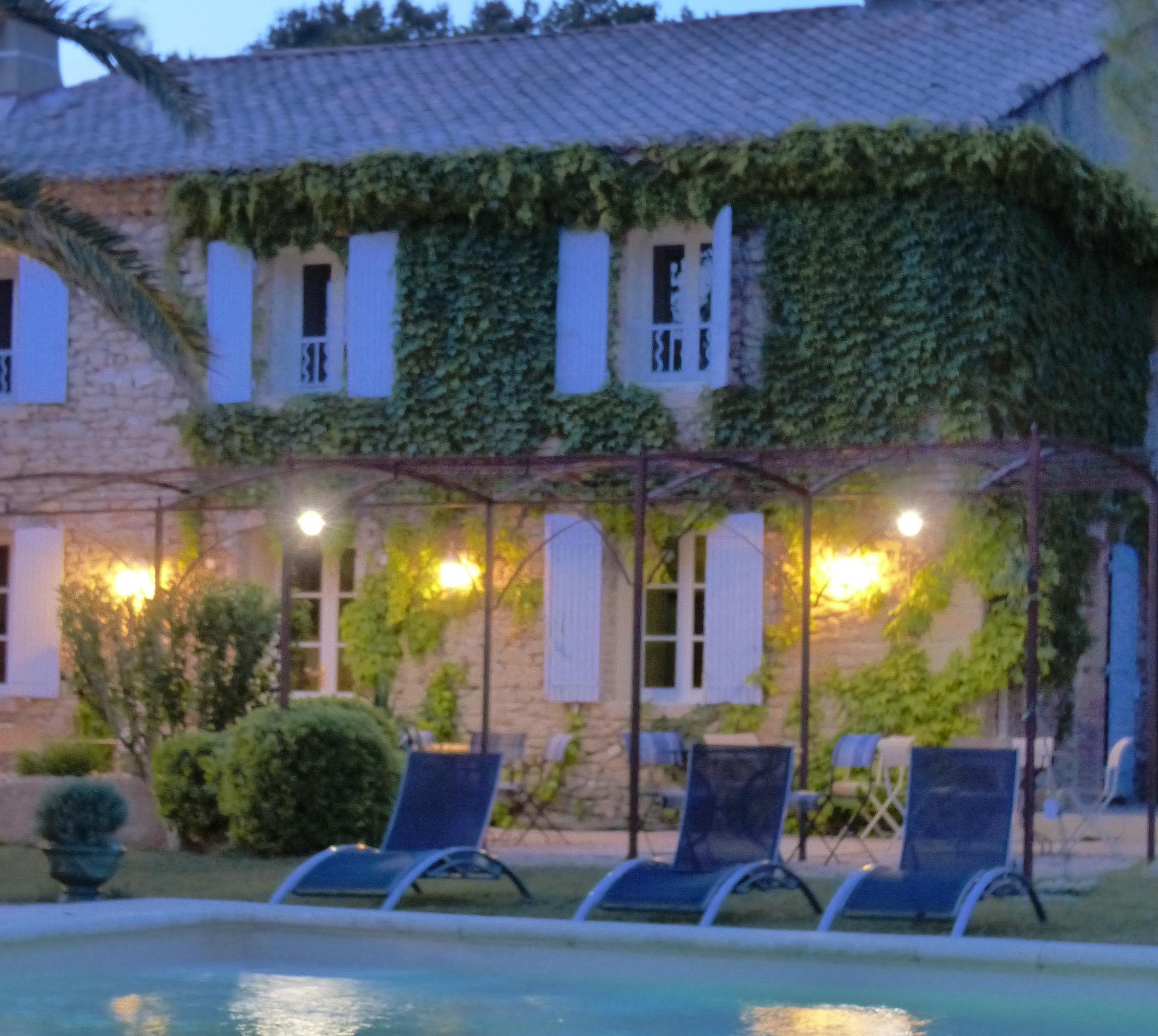 Logis Hotel La Sommellerie Шатонёф-дю-Пап Экстерьер фото