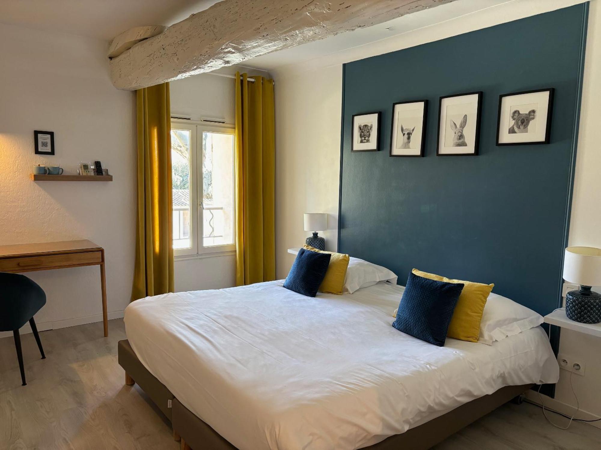 Logis Hotel La Sommellerie Шатонёф-дю-Пап Экстерьер фото