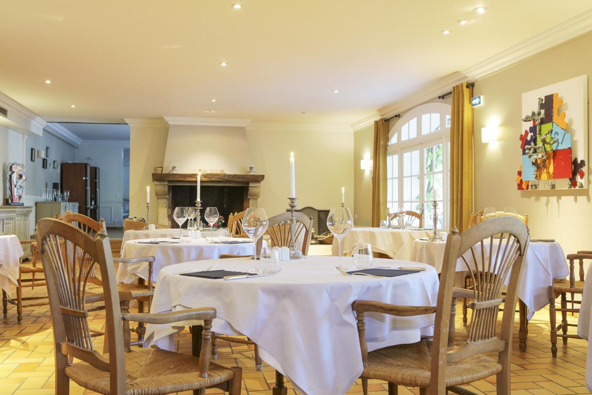 Logis Hotel La Sommellerie Шатонёф-дю-Пап Экстерьер фото