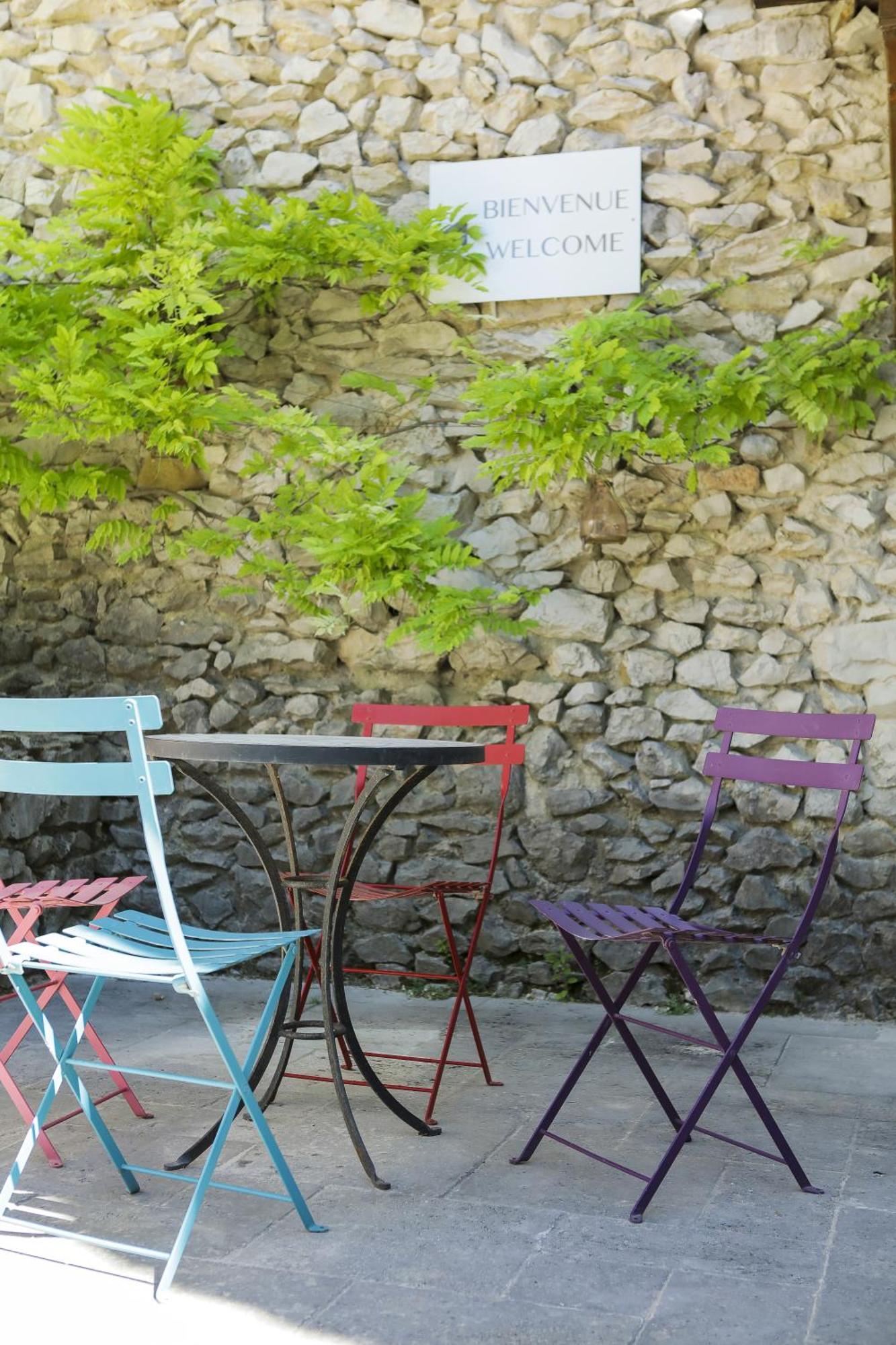 Logis Hotel La Sommellerie Шатонёф-дю-Пап Экстерьер фото